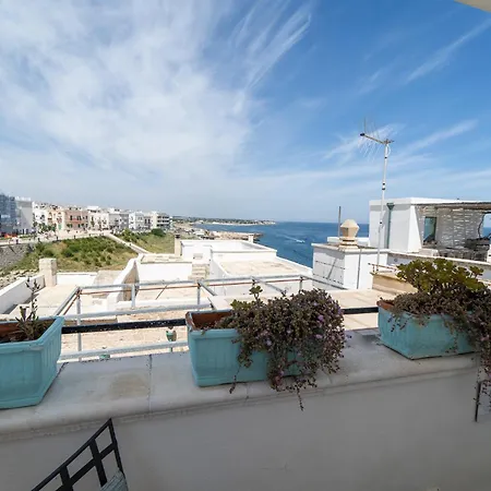 شقة A Mare - Via Porto 69 Apartment بولينيانو آ ماري